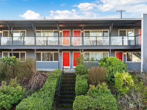 apt-3-1902 Yakima Ave, Tacoma, WA, 98405-3846 | Card Image