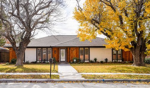 2302 Greenhill Dr, Carrollton, TX, 75006-1633 | Card Image