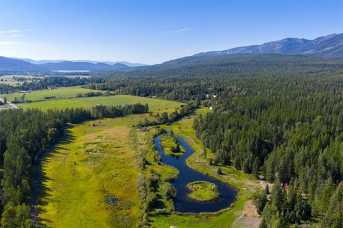 1800 E Edgewood Dr, Whitefish, MT, 59937-8117 | Card Image