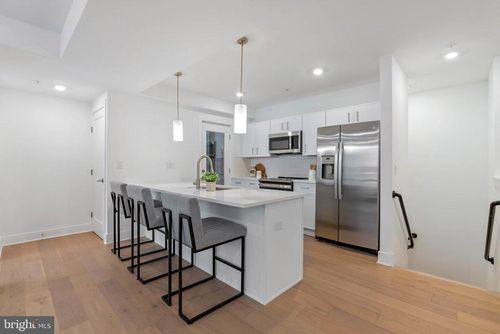 unit-101-825 Bainbridge St, PHILADELPHIA, PA, 19147-2171 | Card Image