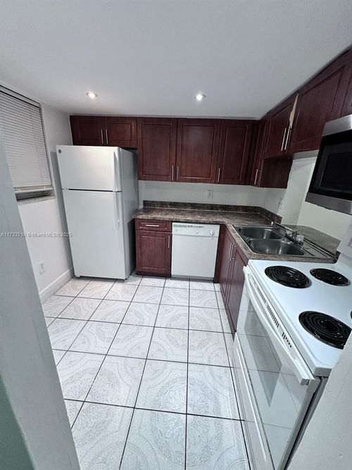 apt-g102-2800 Nw 56th Ave, Lauderhill, FL, 33313-2319 | Card Image
