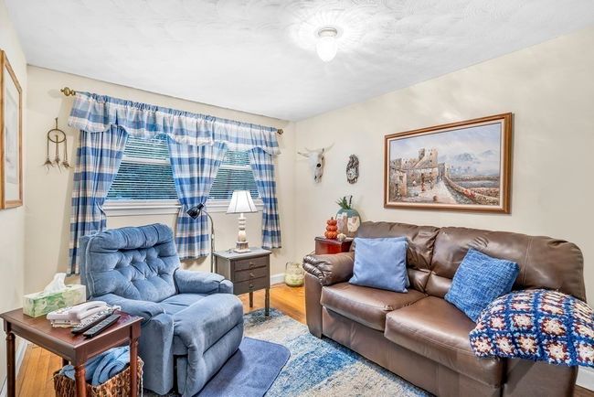 51 Pine St, House other with 3 bedrooms, 1 bathrooms and 5 parking in Sudbury MA | Image 18