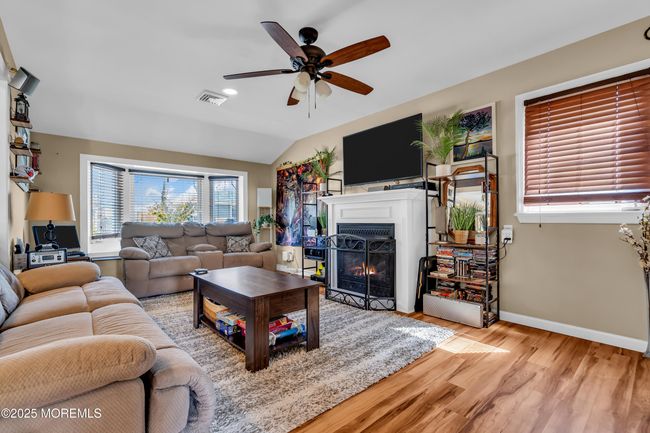 1915 Red Cedar St, House other with 4 bedrooms, 4 bathrooms and null parking in Toms River NJ | Image 12