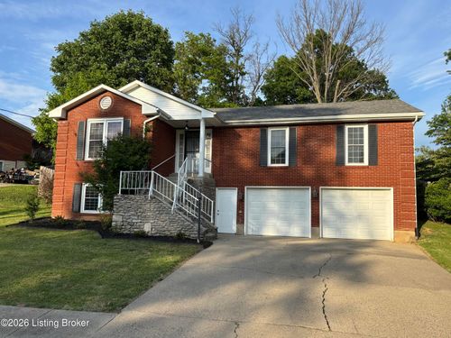 2414 High Pine Dr, Louisville, KY, 40214 | Card Image