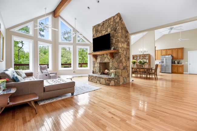 1117 Cliffs Edge Rd, House other with 5 bedrooms, 3 bathrooms and null parking in East Bernstadt KY | Image 13