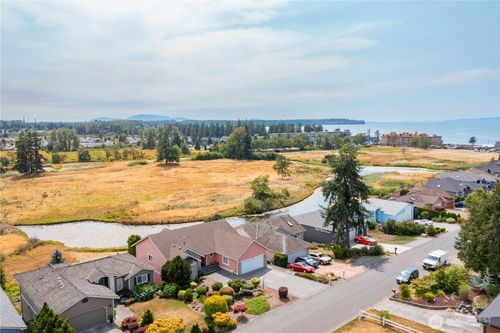 4755 S Golf Course Dr, Blaine, WA, 98230-6816 | Card Image