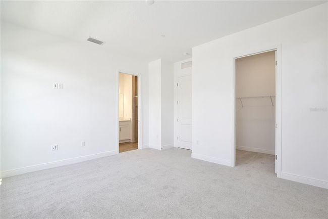 9964 Rodbell St, Townhouse with 3 bedrooms, 3 bathrooms and null parking in ORLANDO FL | Image 12