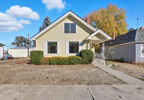 710 Marshall St, Davenport, WA, 99122-5143 | Card Image