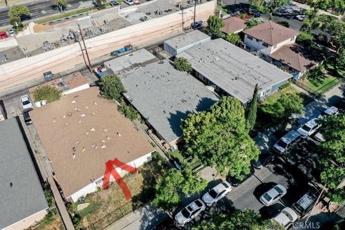 1813 Evergreen St, Santa Ana, CA, 92707-2447 | Card Image