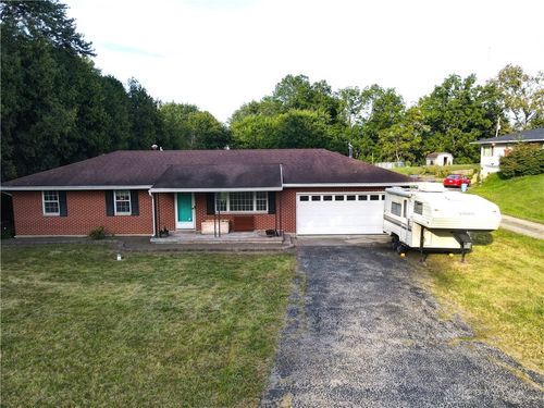 1290 Red Oaks Cir, Springfield, OH, 45506-4015 | Card Image