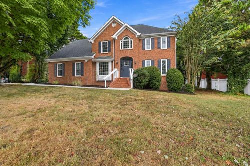 9221 Hunters Bend Circle, Ooltewah, TN, 37363 | Card Image