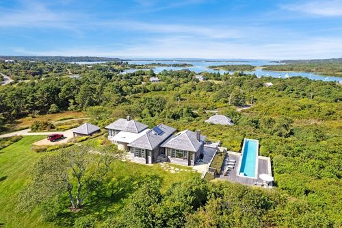 2 Squibnocket Rd, Chilmark, MA, 02535-1676 | Card Image