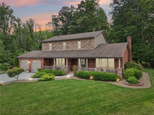 113 Penn Woods Ct, Irwin, PA, 15642-7806 | Card Image