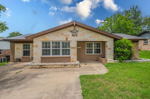 7824 Davenport Ave, Fort Worth, TX, 76116-7715 | Card Image