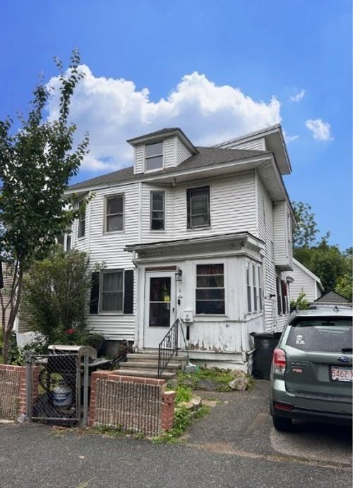 6 Summit Ave, Haverhill, MA, 01830-5911 | Card Image