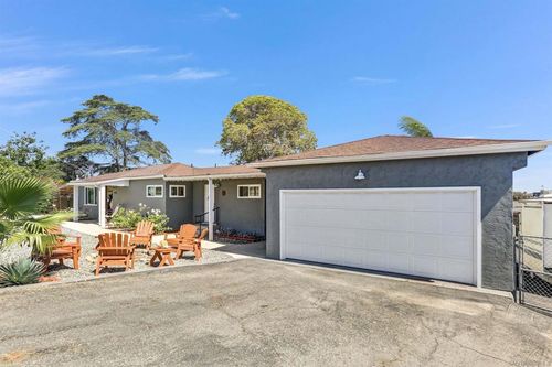 1305 Bakersfield St, Lemon Grove, CA, 91945-4007 | Card Image