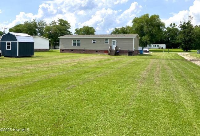 Back yard | Image 23