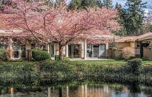 823 Lakes Blvd, Parksville, BC, V9P2P8 | Card Image