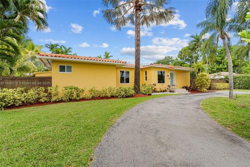 6332 Sw 43rd St, Miami, FL, 33155-5133 | Card Image