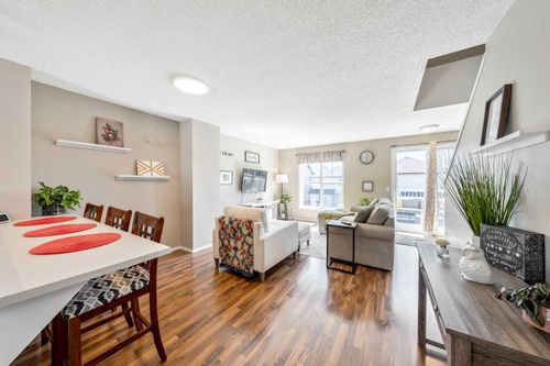 43 Toscana Gdns Nw, Calgary, AB, T3L3C2 | Card Image