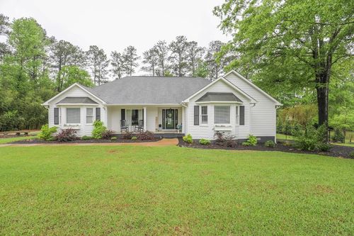 3653 Sussex Dr Ne, Milledgeville, GA, 31061-9382 | Card Image