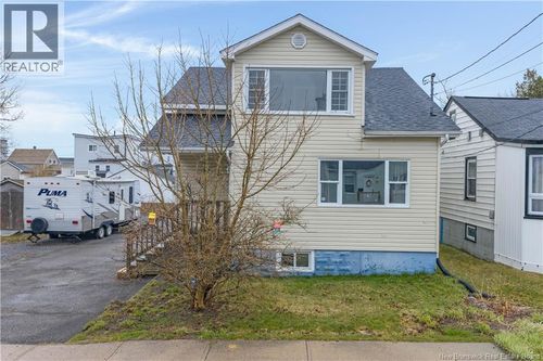 53 Edith Ave, Saint John, NB, E2J1P3 | Card Image