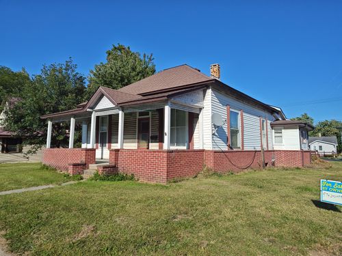 624 N Monticello St, Winamac, IN, 46996-1150 | Card Image