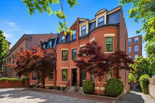 2 Pelham Ter, Boston, MA, 02118-2031 | Card Image