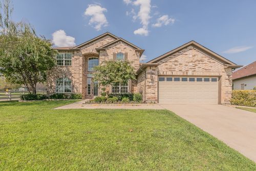 8701 Freeport Dr, Denton, TX, 76207-6780 | Card Image