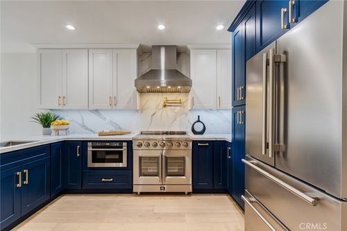 apt-2-11919 Mayfield Ave, LOS ANGELES, CA, 90049-5933 | Card Image