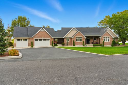 5873 S Jordan Canal Rd, Taylorsville, UT, 84129-1447 | Card Image
