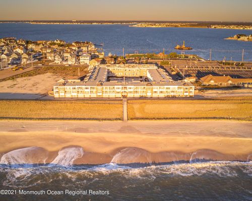 1107-438 Highway 35 N, Mantoloking, NJ, 08738-1344 | Card Image