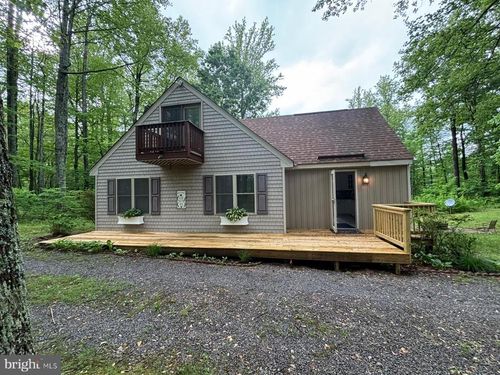 453 Lost Valley Rd, MADISON, VA, 22727-3398 | Card Image