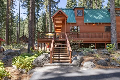 10080 Blue Jay Ln, Truckee, CA, 96161-2869 | Card Image