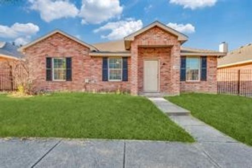 1942 Ryder Dr, Lancaster, TX, 75146-7211 | Card Image