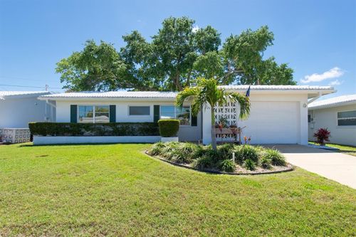 4526 101st Ave N, PINELLAS PARK, FL, 33782-3728 | Card Image