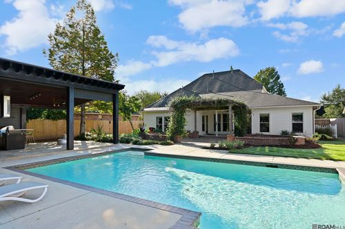 38190 Springwood Ave, Prairieville, LA, 70769-4286 | Card Image