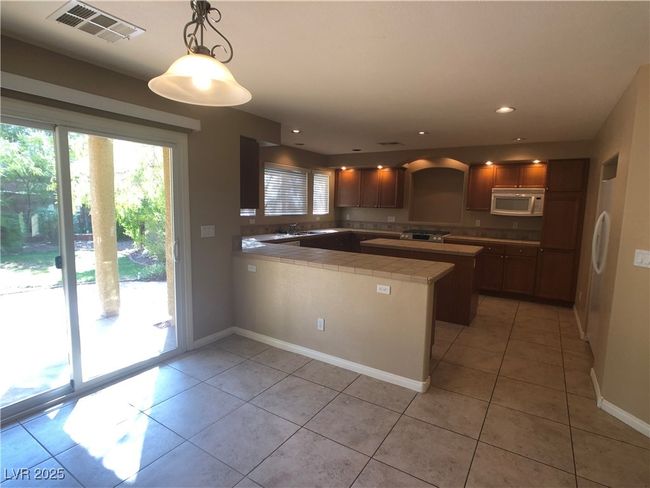 2661 French Roast Pl, House other with 4 bedrooms, 3 bathrooms and null parking in Henderson NV | Image 6