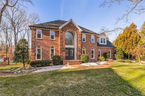 1801 Ashton Dr, Greensboro, NC, 27410-2146 | Card Image