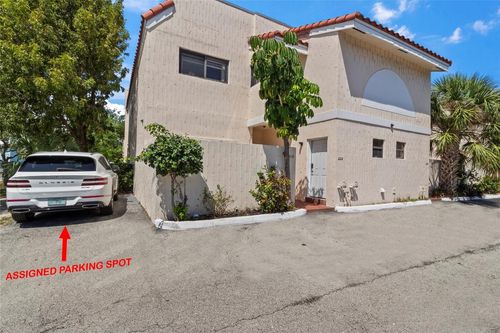 241a-241 Se 11th Ave, Pompano Beach, FL, 33060-7470 | Card Image