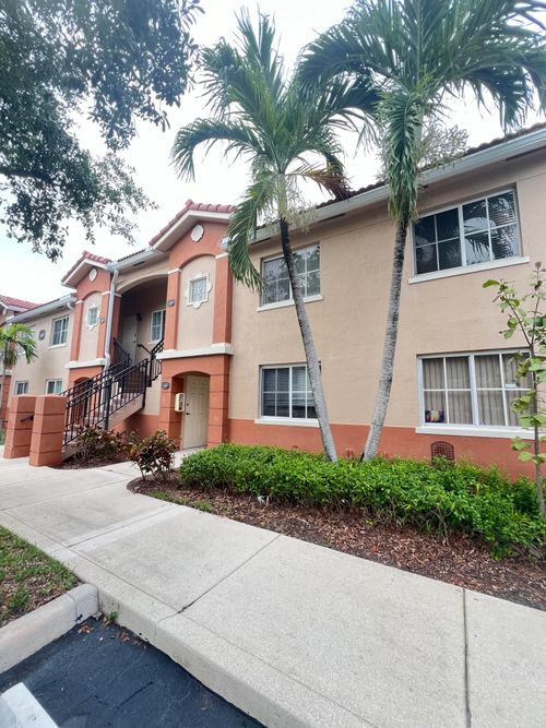 105-3481 Briar Bay Blvd, West Palm Beach, FL, 33411-7403 | Card Image