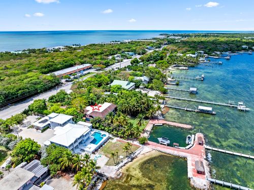 88110 Overseas Highway, Plantation Key, FL, 33070 | Card Image