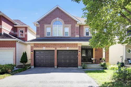 512 Stonechurch Way, Nepean, ON, K2J0C6 | Card Image