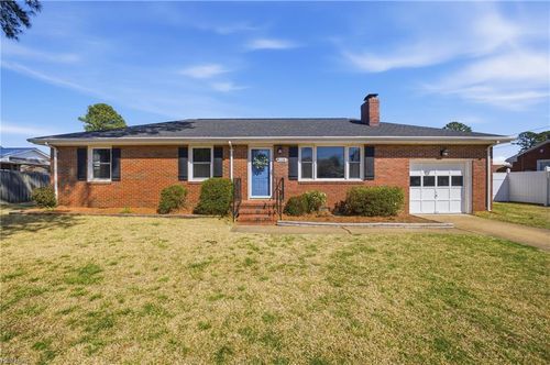 4108 Santa Maria Dr, Chesapeake, VA, 23321-2047 | Card Image