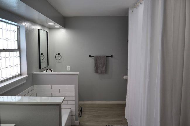 401 N 19 Th St, Home with 4 bedrooms, 3 bathrooms and 2 parking in Junction TX | Image 10