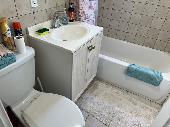 APT-28 - 51 Canaan Ct, Home with 1 bedrooms, 1 bathrooms and 1 parking in Stratford CT | Image 9