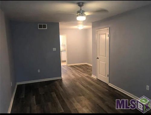 5407 Nicholson Dr, Baton Rouge, LA, 70820-4968 | Card Image