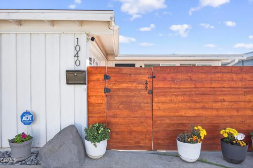 1040 Dover Ln, Ventura, CA, 93001-3808 | Card Image