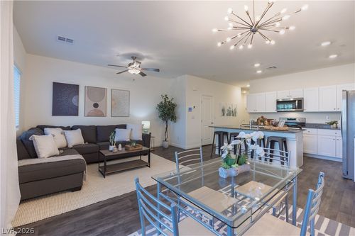 544 Thistleberry Ave, Henderson, NV, 89044-1070 | Card Image