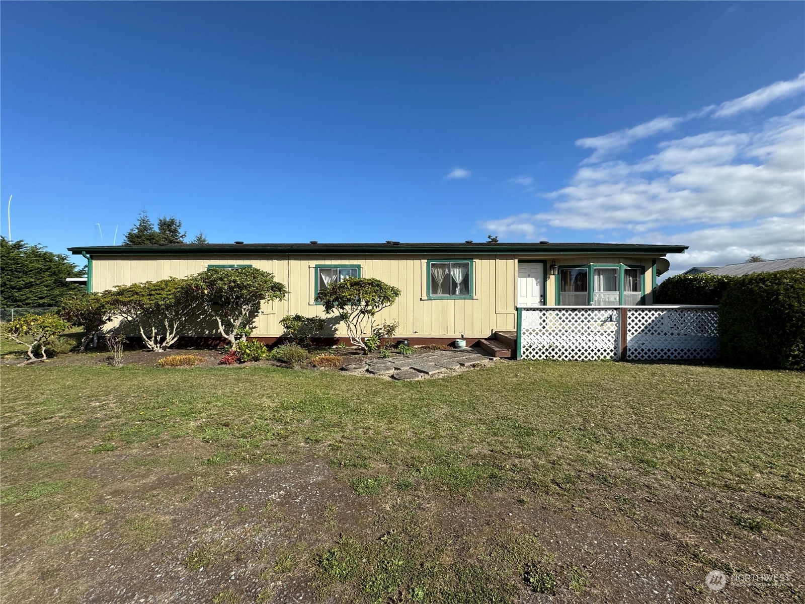 Gunn Rd, Port Angeles, WA 98362